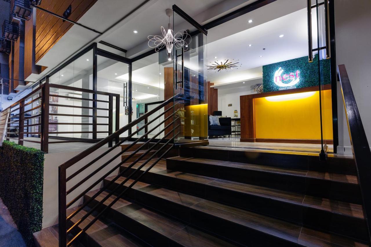 Nest Nano Suites Poblacion - Makati Makati City Esterno foto